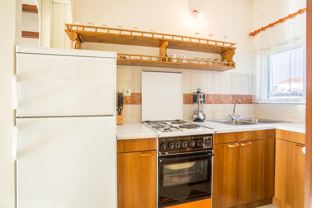 Apartment Srecko Вінішчє Екстер'єр фото